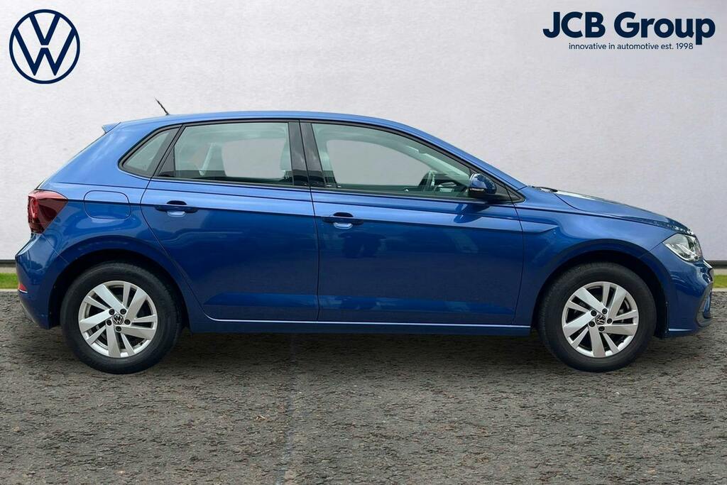 Volkswagen Polo 1.0 Tsi Life Hatchback GJ72XRX Blue #4