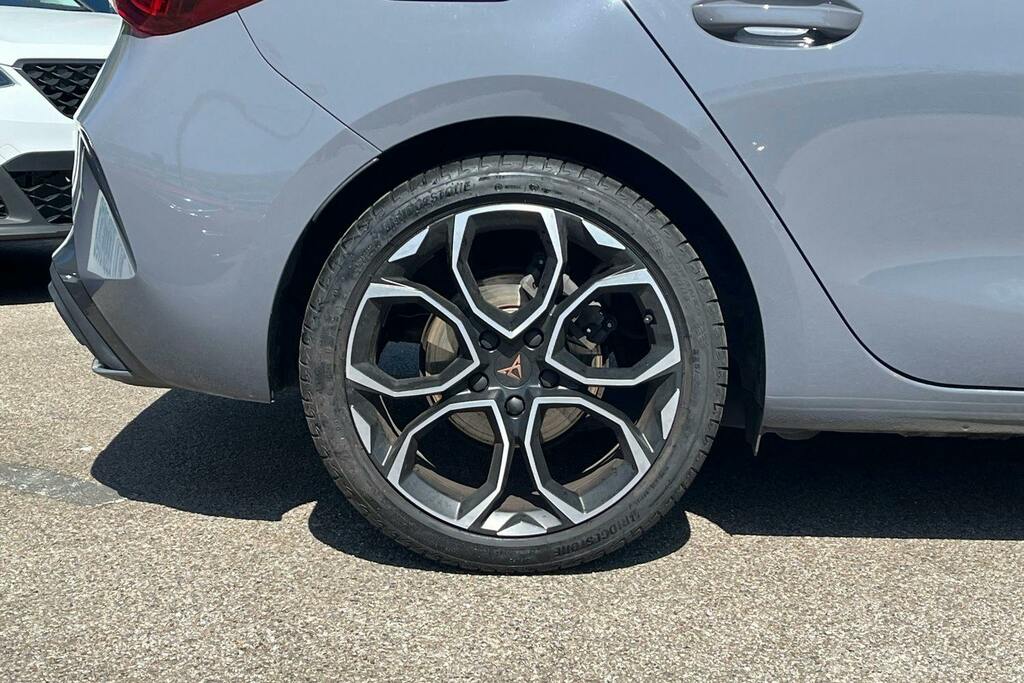 Cupra Leon 1.5 Etsi V1 Hatchback Hybrid Dsg DE25PRZ Grey #5