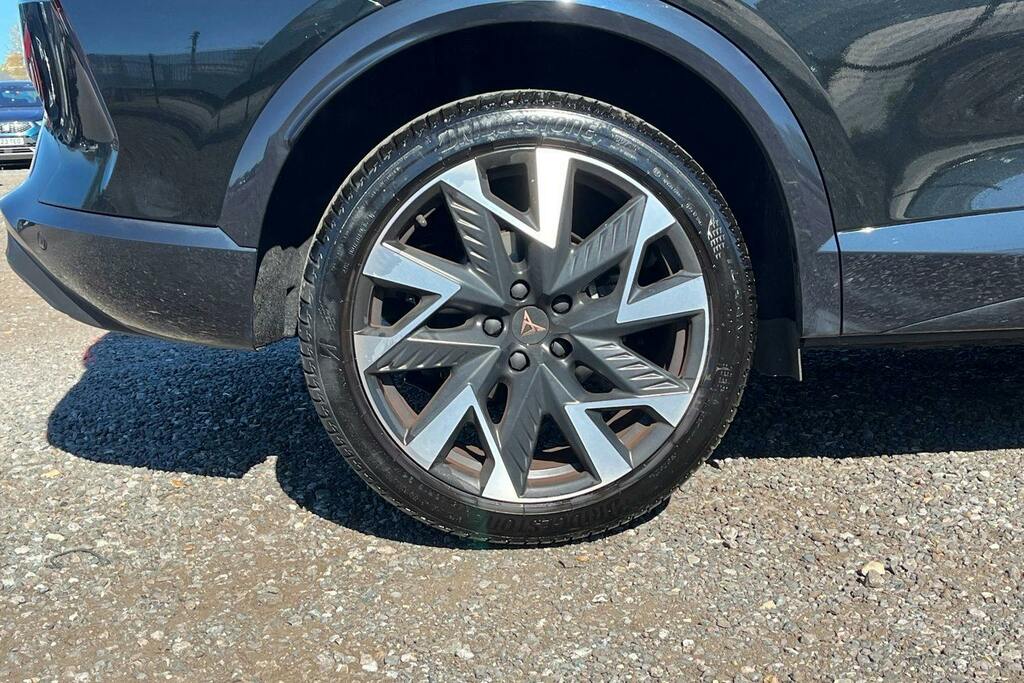 Cupra Formentor 1.5 Etsi V2 Suv Hybrid Dsg GN25YSL Black #5