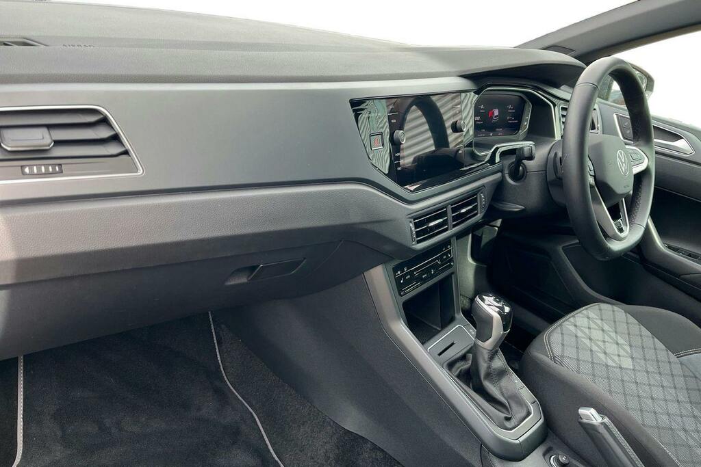 Volkswagen Polo 1.0 Tsi R-line Hatchback Dsg DF24MWU Grey #2