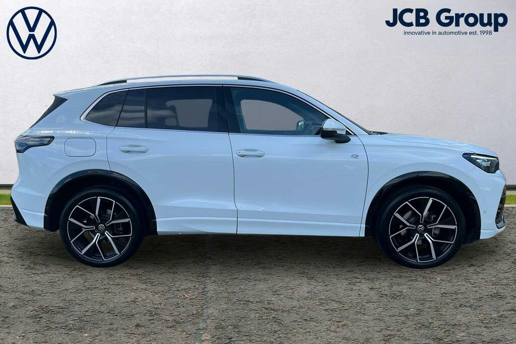 Volkswagen Tiguan 1.5 Etsi Mhev R-line Suv Hybrid Dsg GM25ASZ White #4