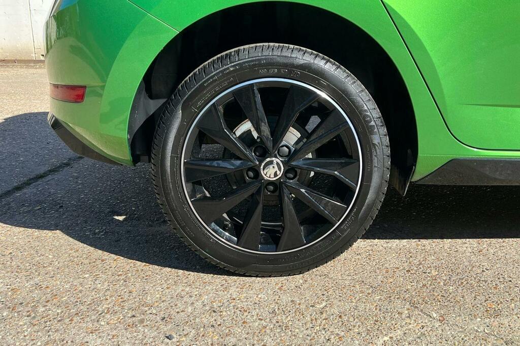 Skoda Fabia 1.0 Tsi Monte Carlo Hatchback HF69VGP Green #5