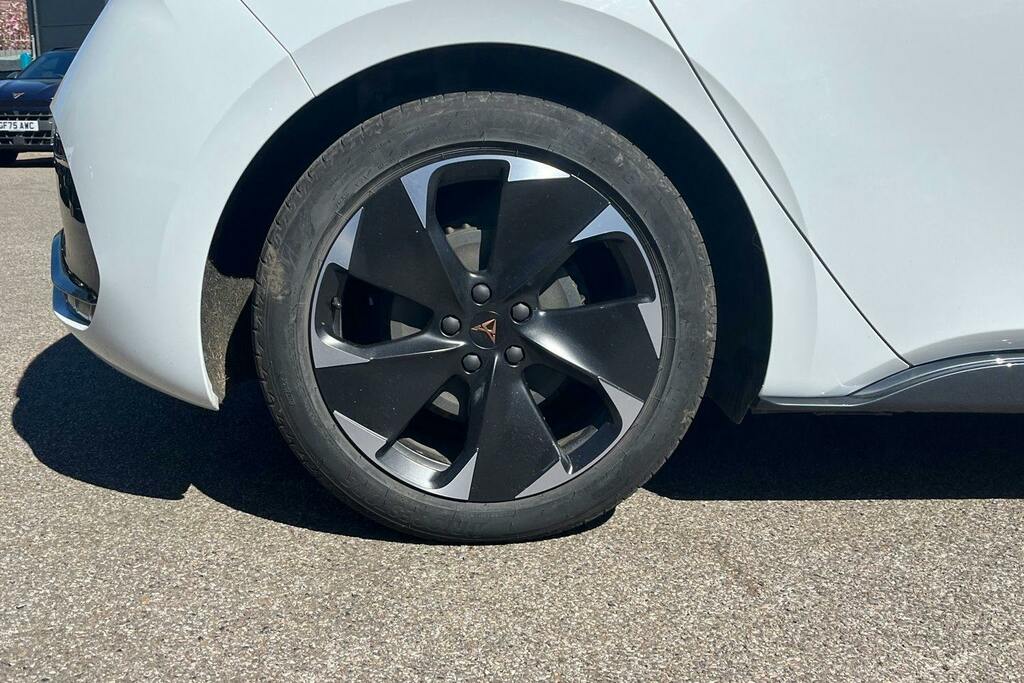 Cupra Born E Boost 59Kwh V2 Hatchback DG75ZGC White #5