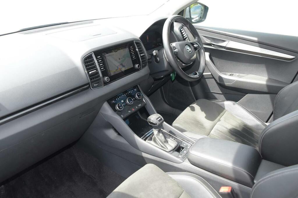 Skoda Karoq 1.5 Tsi Act Se L Suv Dsg Silver #2