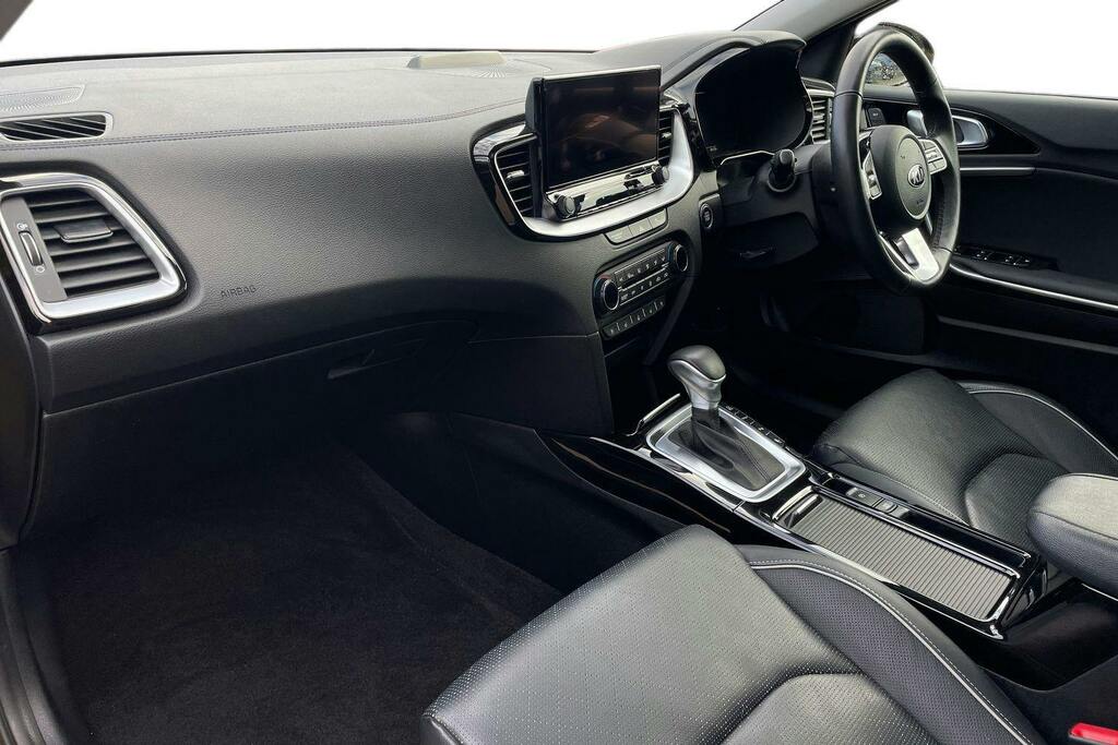 Kia Xceed 1.6 Gdi 8.9Kwh First Edition Suv Plug I K21WOL Yellow #2