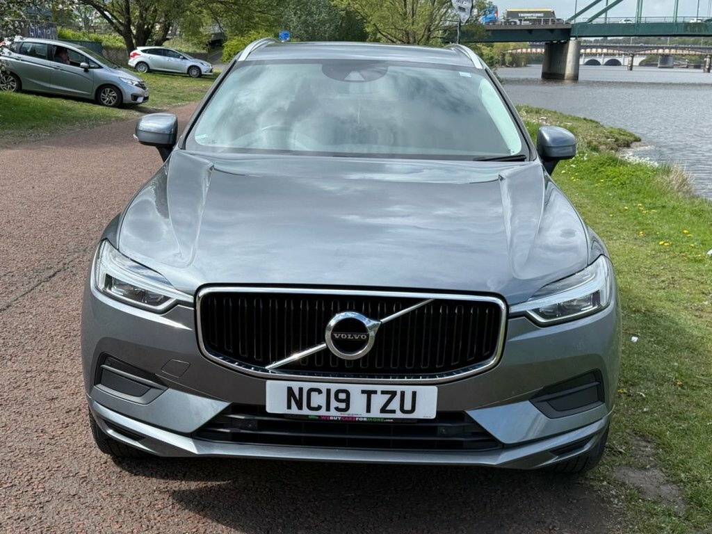 Volvo XC60 2L Momentum NC19TZU Grey #2