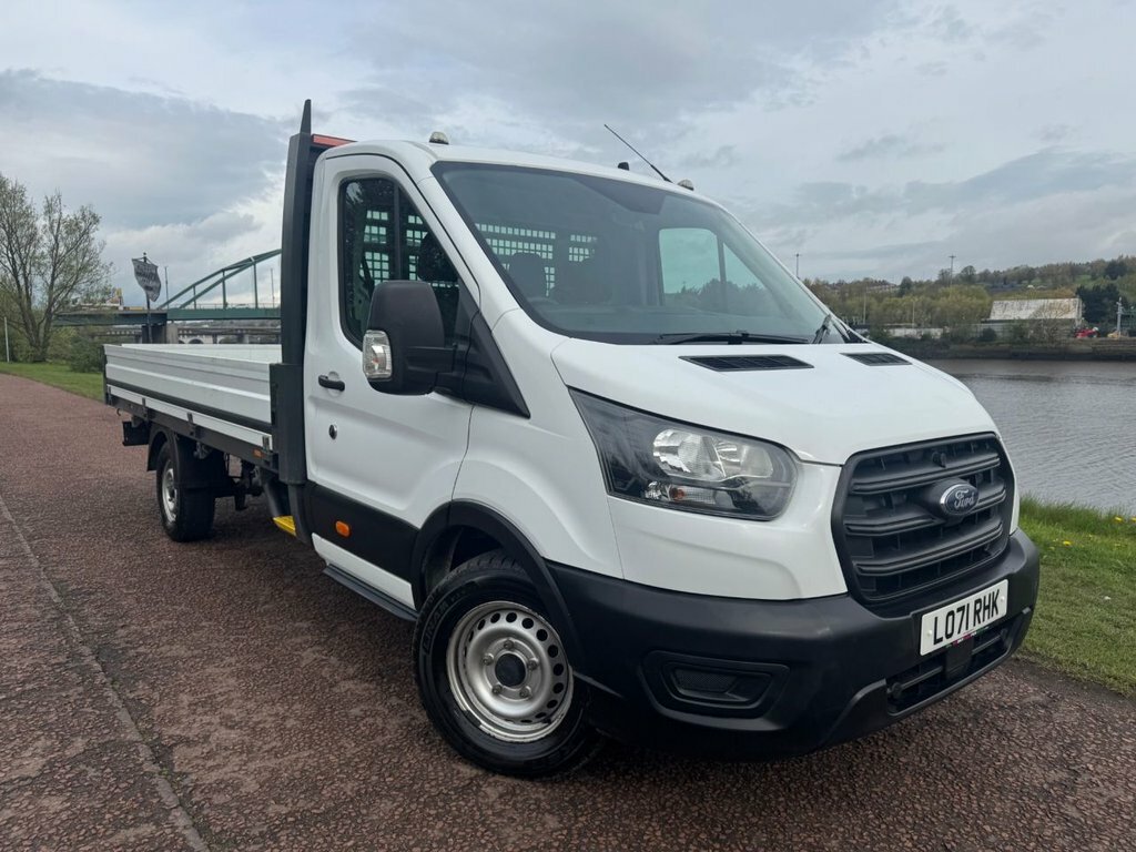Ford Transit Custom 2L Leader White