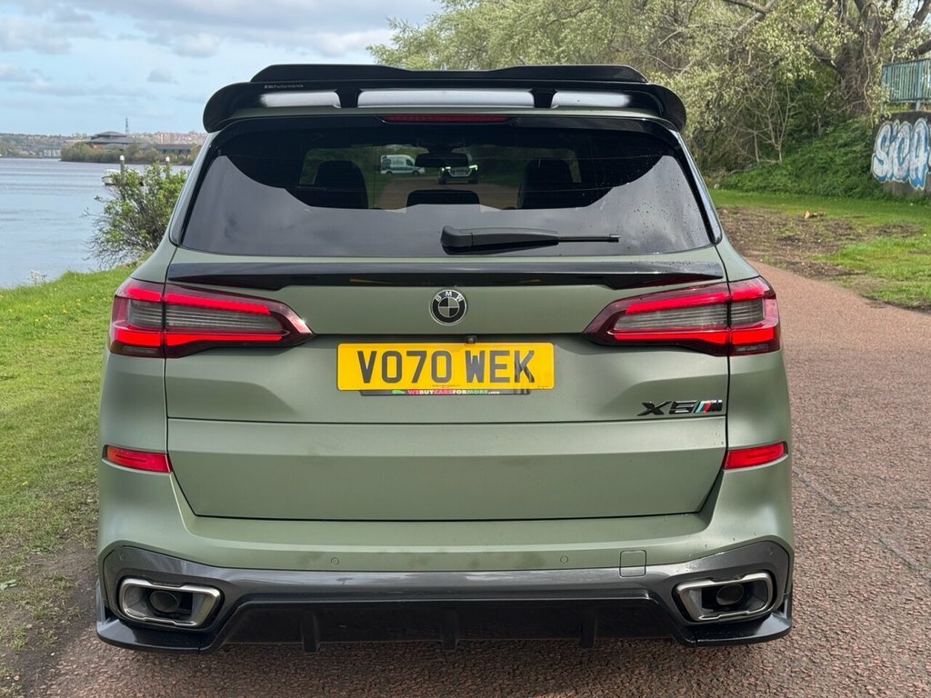 BMW X5 M50d White #6