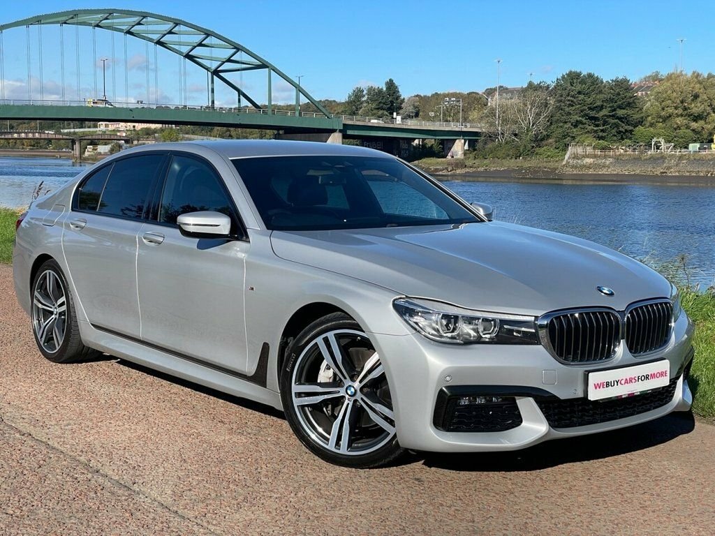 BMW 7 Series 3L M Sport Silver