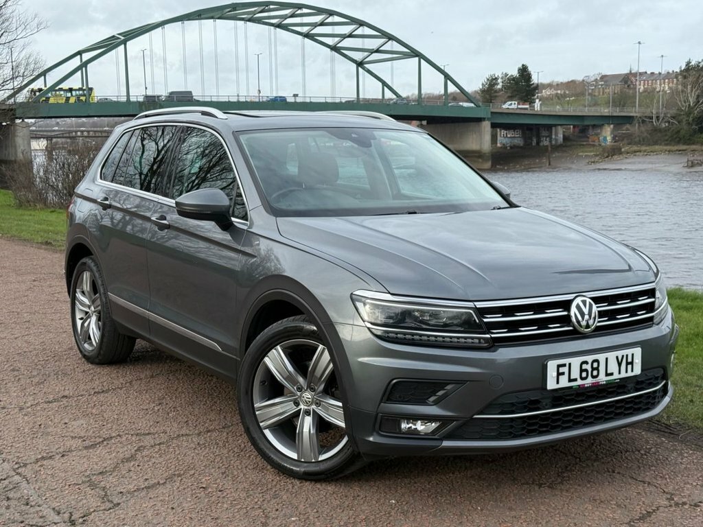 Volkswagen Tiguan Suv Grey