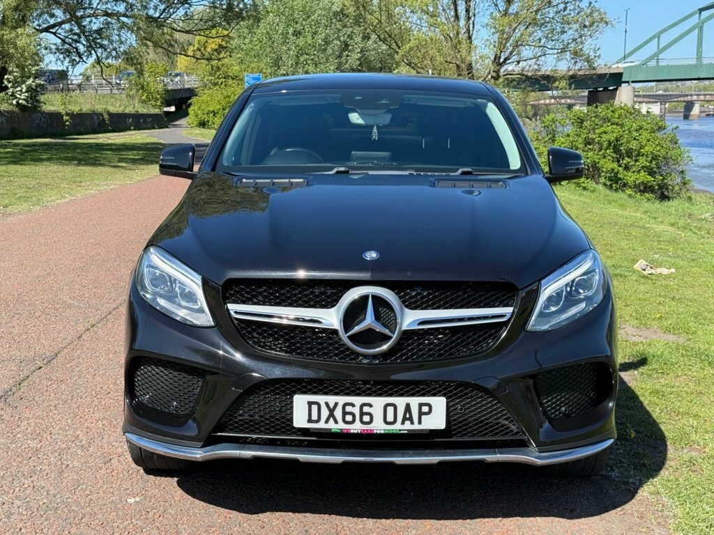 Mercedes-Benz GLE Coupe 3L Amg Line DX66OAP Black #2