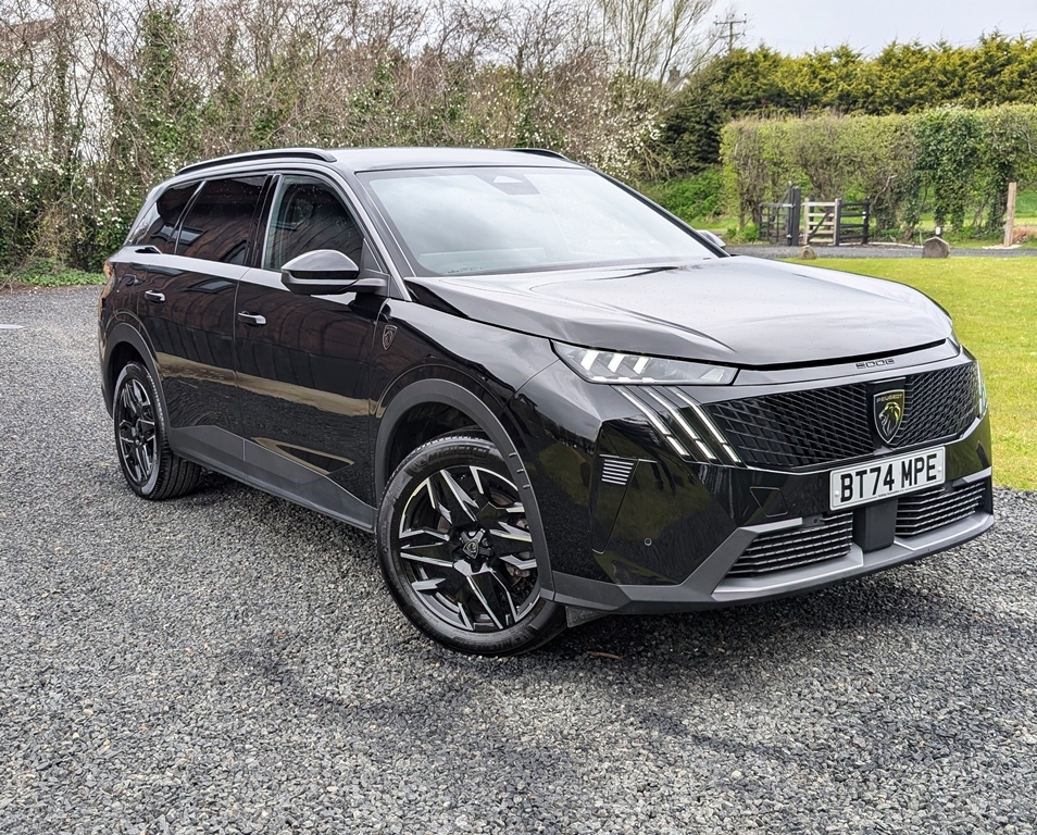 Peugeot 5008 1.2 136Hp Gt Mhev Black