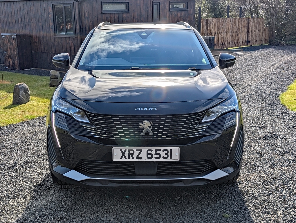 Peugeot 3008 1.5Bhdi 130Hp Allure Premium XRZ6531 Black #2