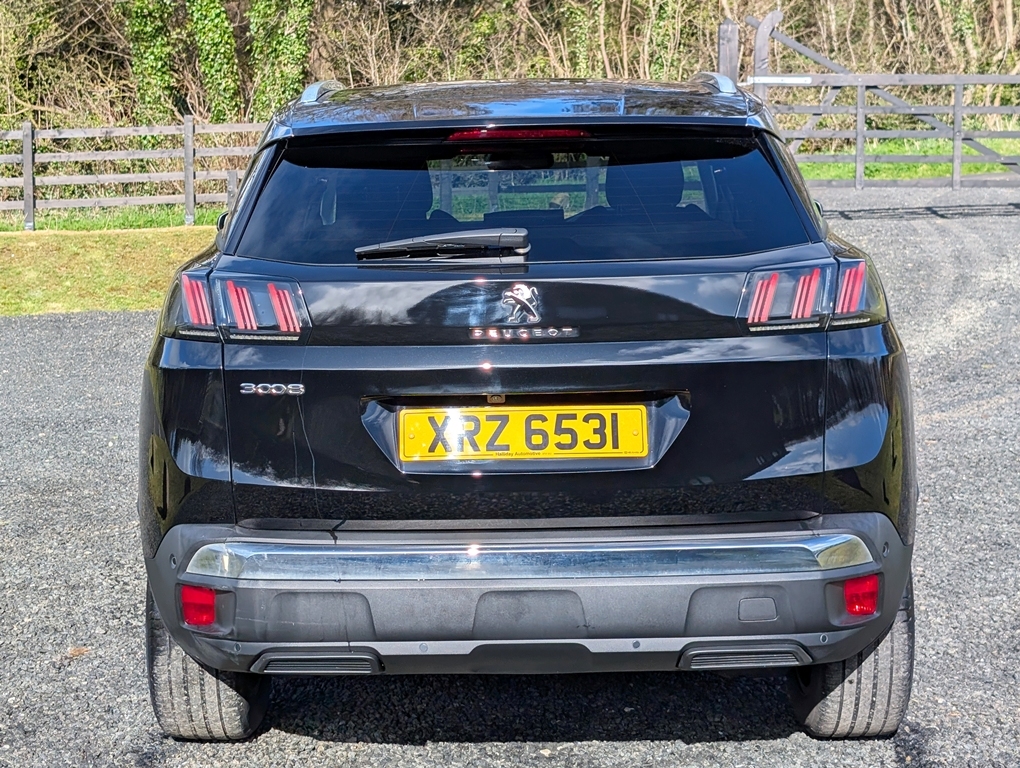 Peugeot 3008 1.5Bhdi 130Hp Allure Premium XRZ6531 Black #3