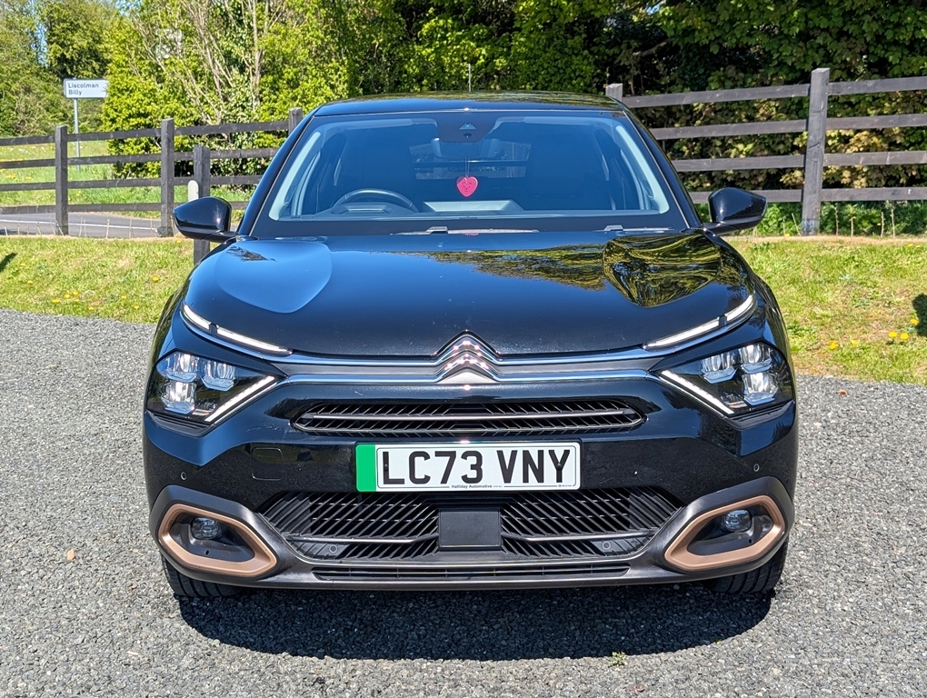 Citroen e-C4 50Kwh 136Hp C-series Edition LC73VNY Black #2