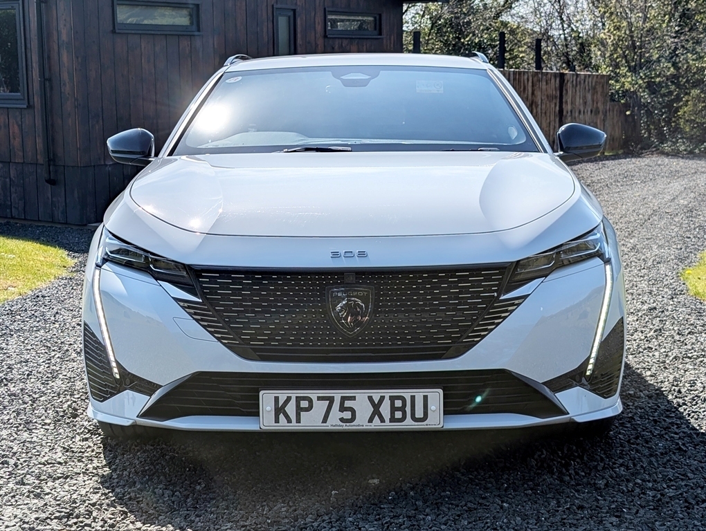 Peugeot 308 SW 1.5 Bhdi 130Hp Gt White #2