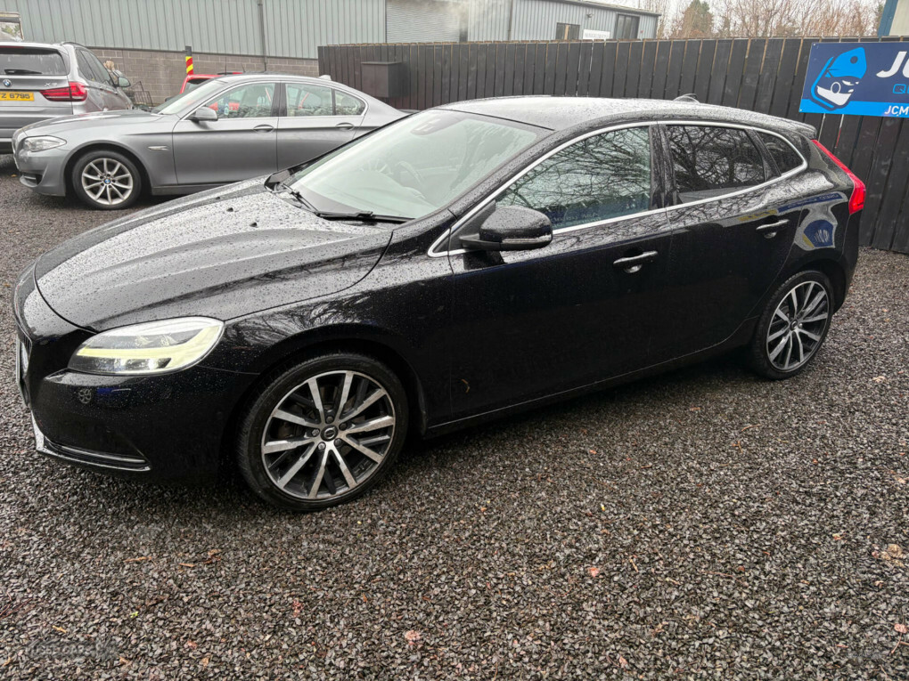 Volvo V40 D3 4 Cyl 152 Inscription Edition Geartronic  #4