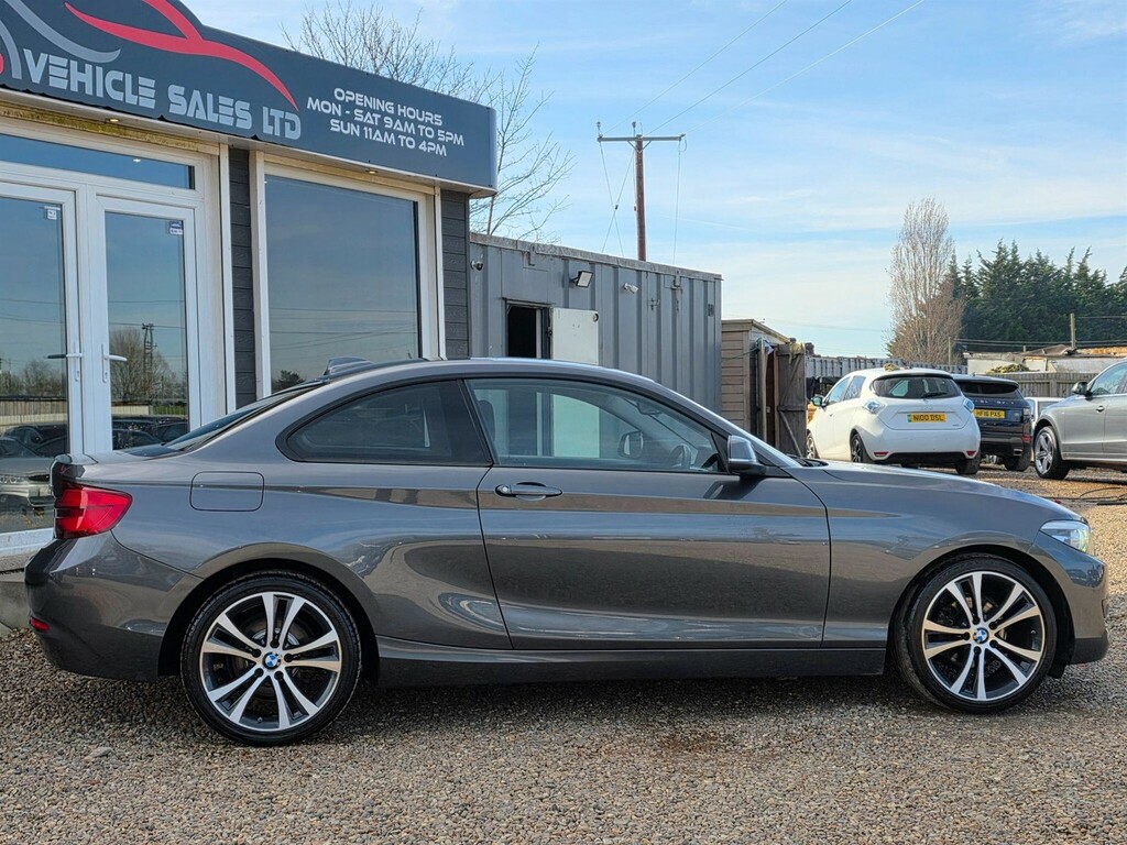 BMW 2 Series 2.0 Sport Euro 6 Ss KV67FLE #4