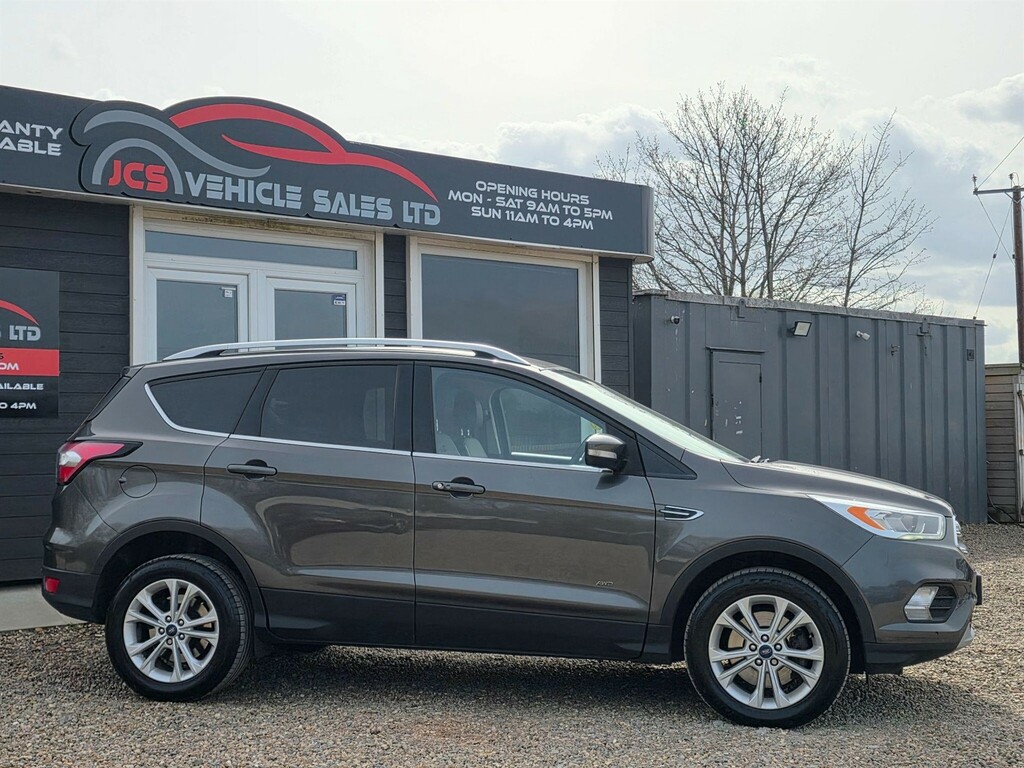 Ford Kuga 2.0 Tdci Titanium Awd Euro 6 Ss VN66YWR  #3