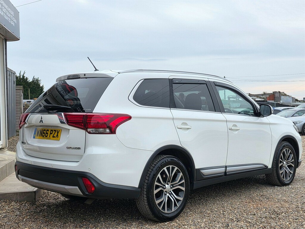 Mitsubishi Outlander 2.2 Di-d Gx3 4Wd Euro 6 #6