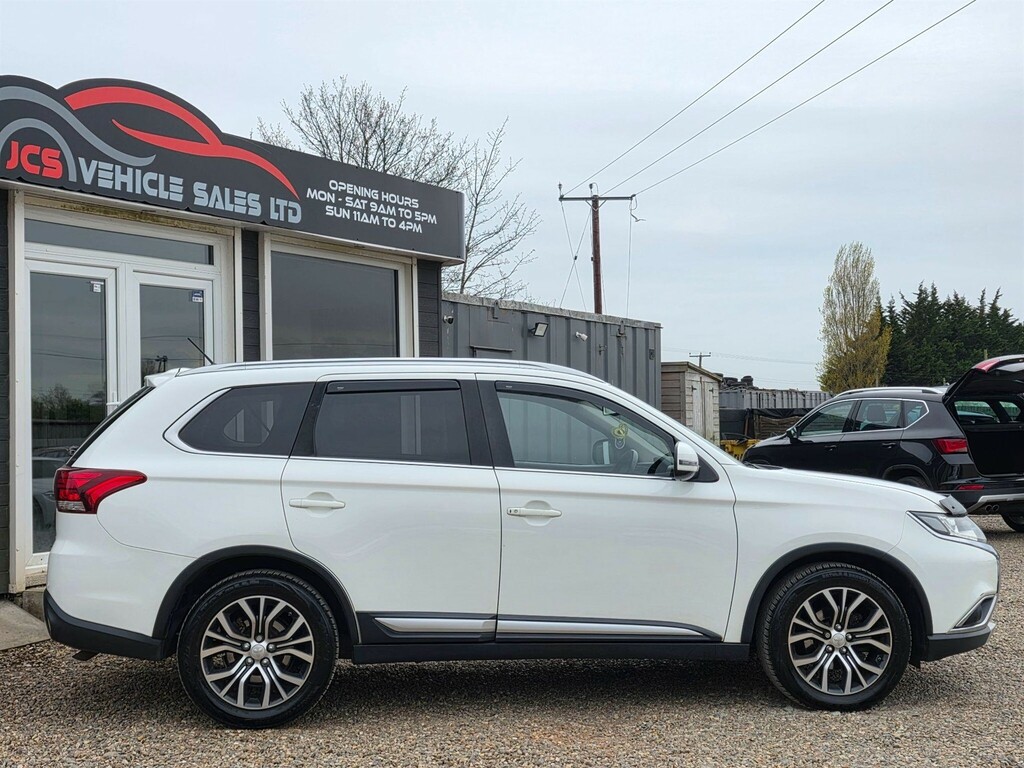 Mitsubishi Outlander 2.2 Di-d Gx3 4Wd Euro 6 #4
