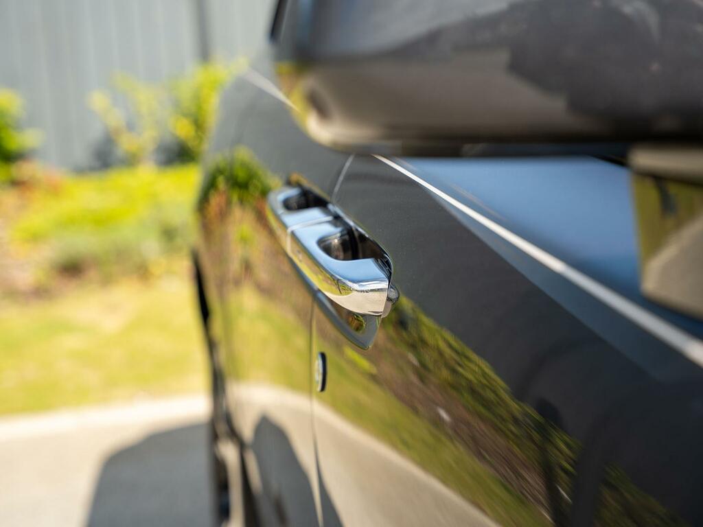 Rolls-Royce Cullinan Black Badge Black #41