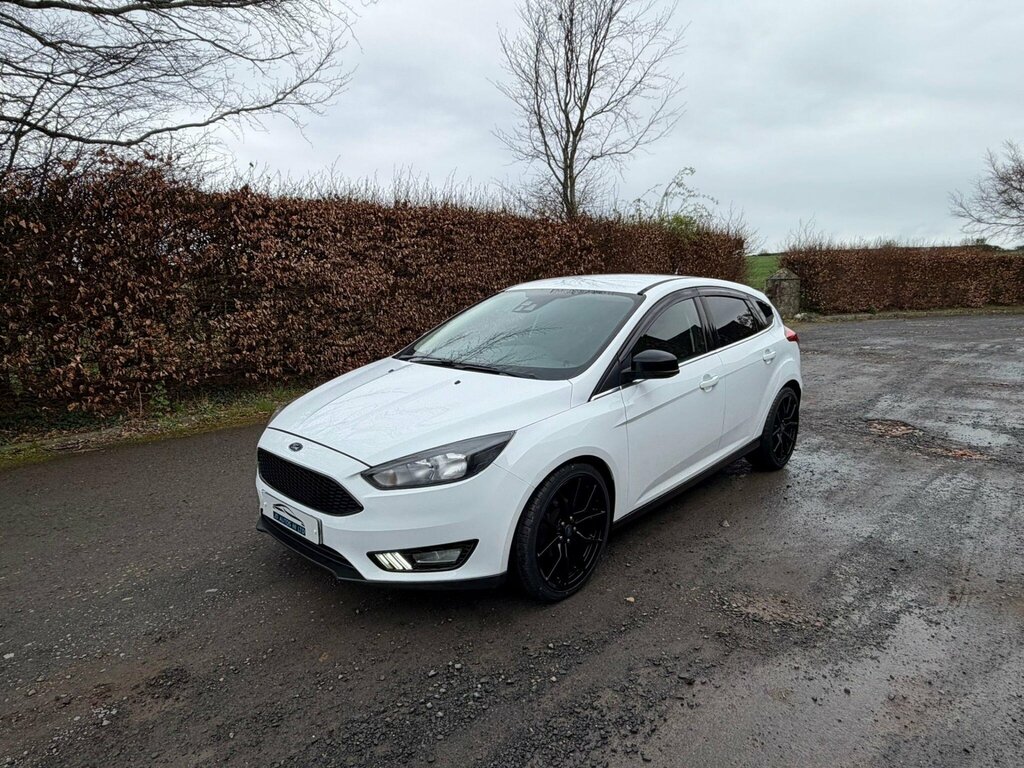 Ford Focus 1.6 Tdci Titanium Euro 5 Ss PF64JYS White #3