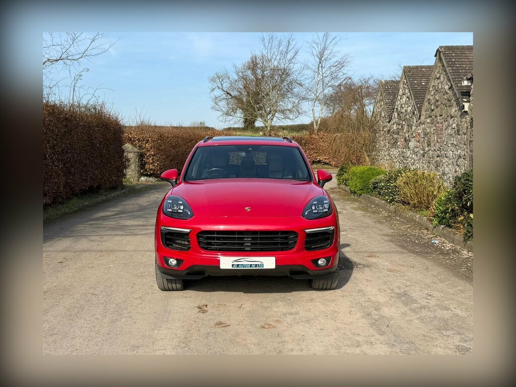 Porsche Cayenne 3.0 Td V6 Tiptronics 4Wd Euro 6 Ss Red
