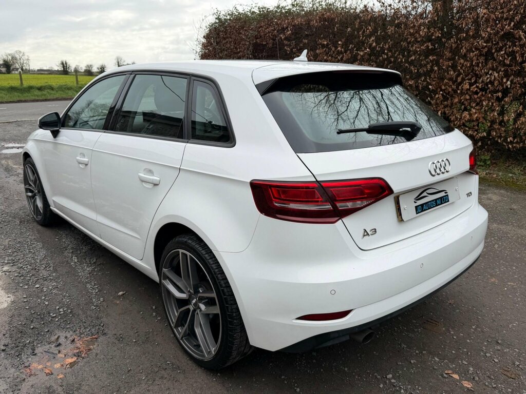 Audi A3 1.6 Tdi Se Technik Sportback Euro 6 Ss VX66XLN White #6