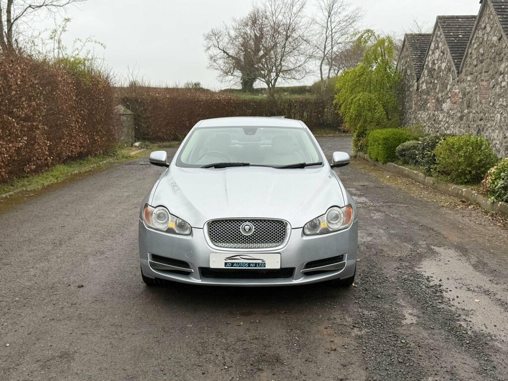 Jaguar XF 3.0D S V6 Luxury Euro 5 AXZ2914 Silver #2
