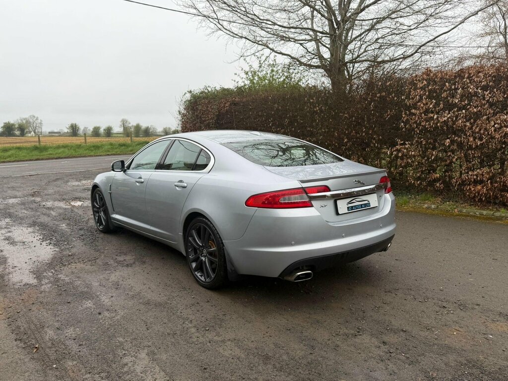 Jaguar XF 3.0D S V6 Luxury Euro 5 AXZ2914 Silver #6