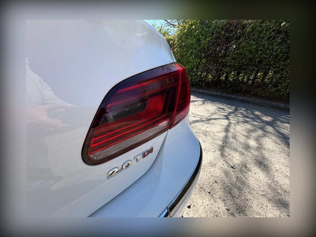 Volkswagen CC 2.0 Tdi Bluemotion Tech R-line Dsg Euro 6 Ss NJ65LLA White #6