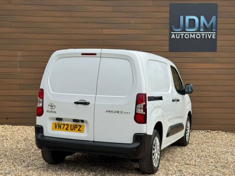 Toyota Proace City City 1.5 Bluehdi Icon Short Panel Van M  #3