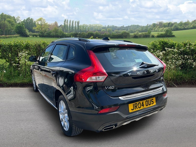 Volvo V40 Cross Country D2 Cross Country Pro Black #2