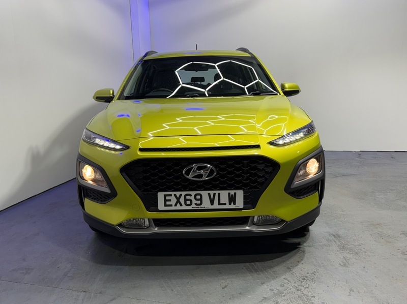 Hyundai Kona Se Yellow #2