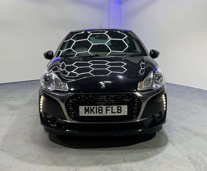 DS DS 3 Bluehdi Connected Chic S Black #2