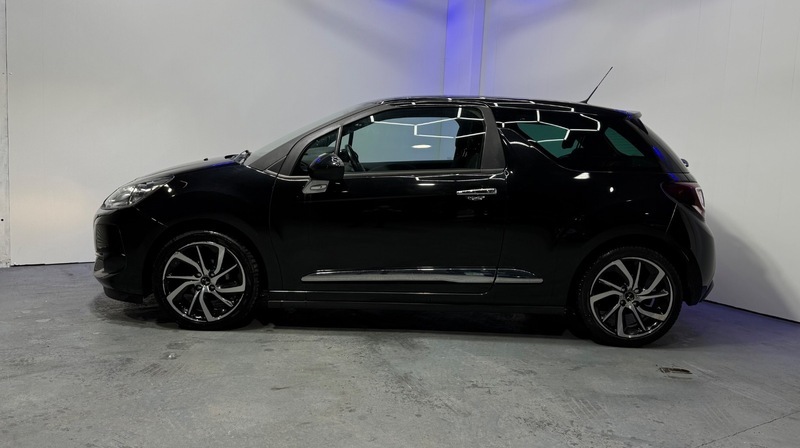 DS DS 3 Bluehdi Connected Chic S Black #5