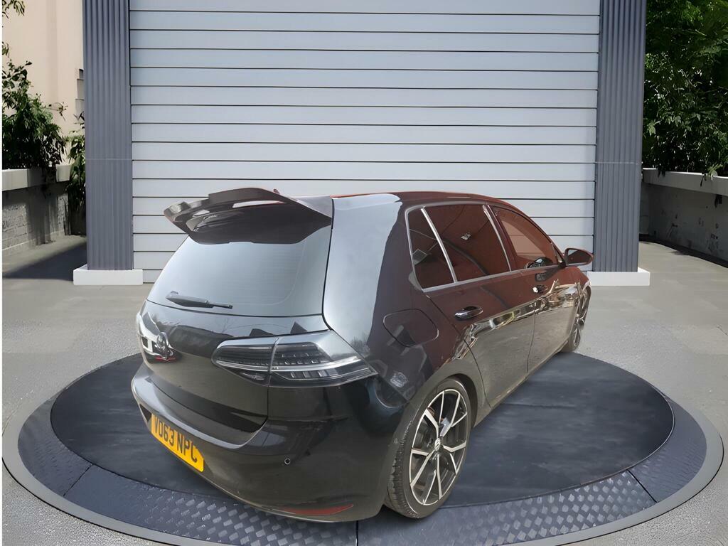 Volkswagen Golf 2.0 Tdi Bluemotion Tech Gt Euro 5 S S Black #5