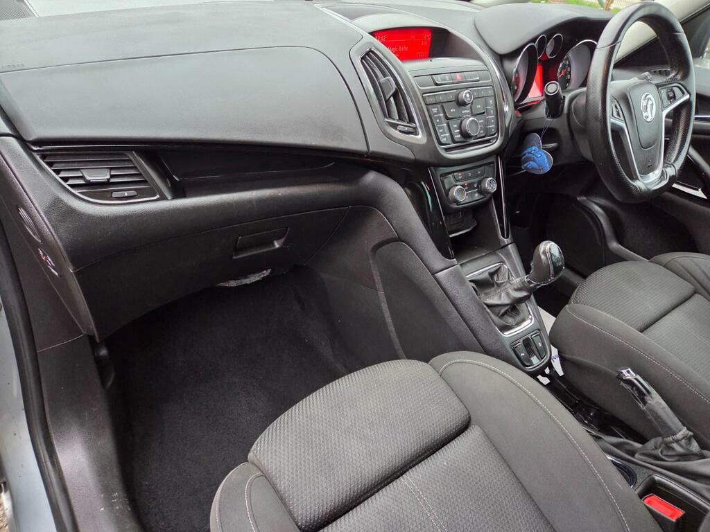 Vauxhall Zafira Tourer   #10