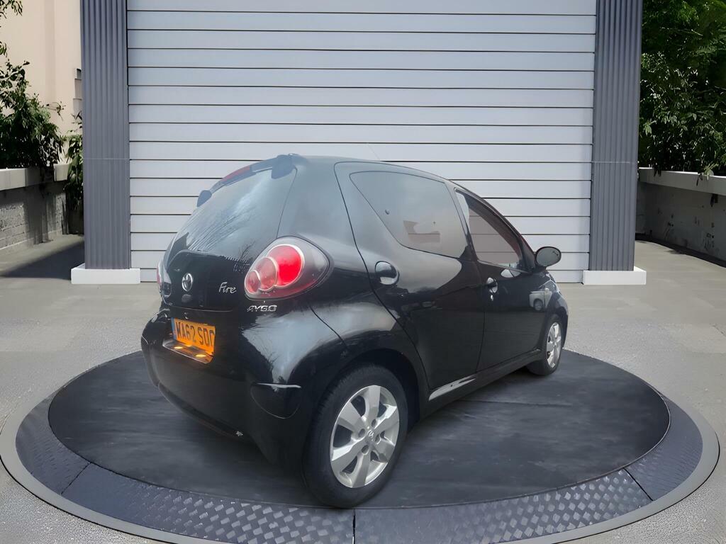 Toyota Aygo 1.0 Vvt-i Fire Euro 5 Black