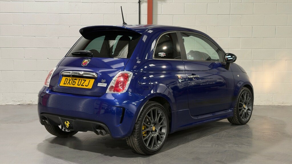 Abarth 595 1.4 Abarth 595 Yamaha Factory Racing 1.4 Tjet 160 Blue #5