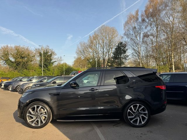 Land Rover Discovery Sd V6 Hse Suv SD69FCL Grey #4
