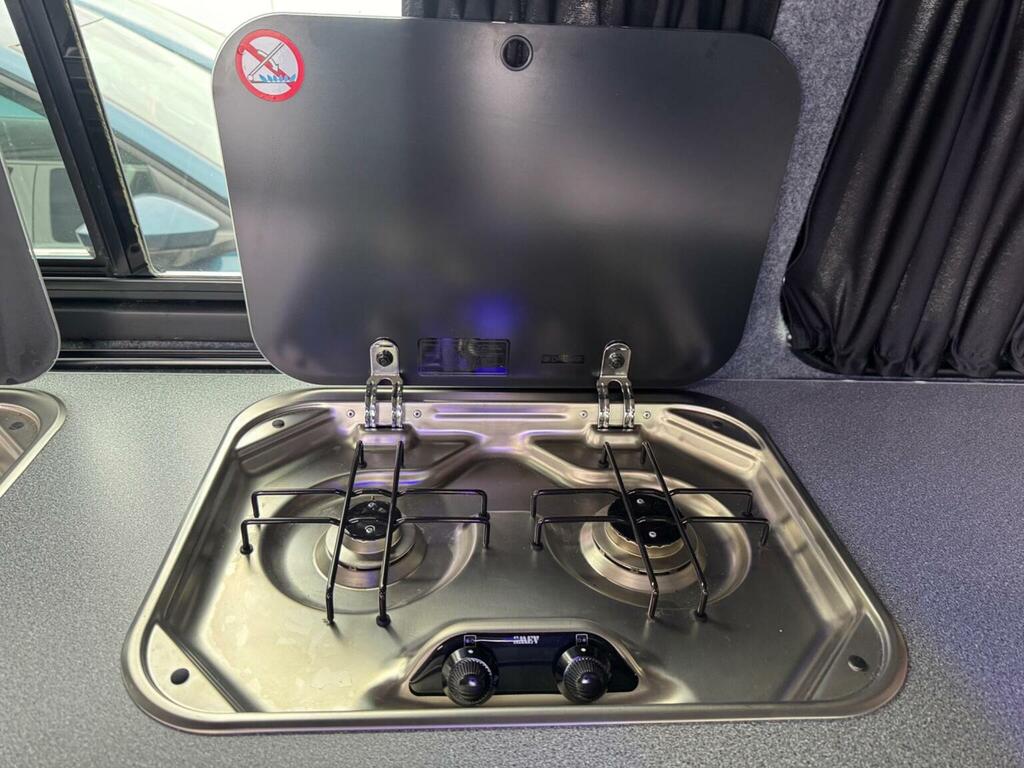 Volkswagen Transporter 2.5 Td 1200 Panel Van Blue #14