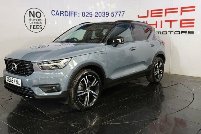 Volvo XC40 T5 Twin Engine 10.7Kwh OE69VNL Grey #4