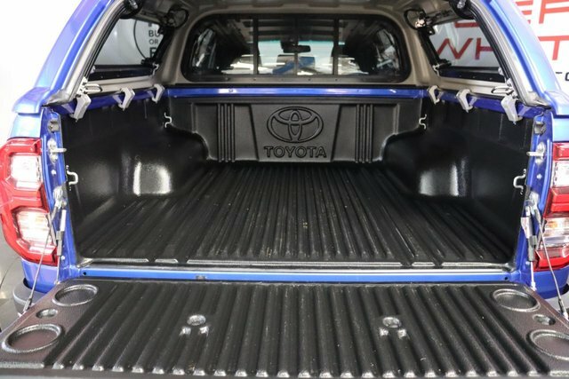 Toyota HILUX D-4d Invincible Pickup Double Blue #4