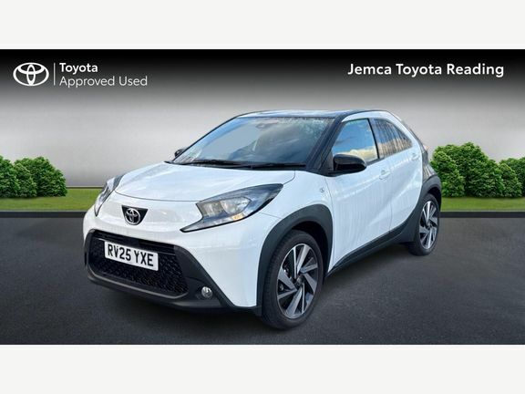 Toyota Aygo X Edge White #3
