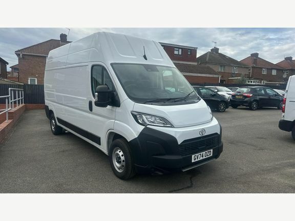 Toyota PROACE Icon L3h3 White