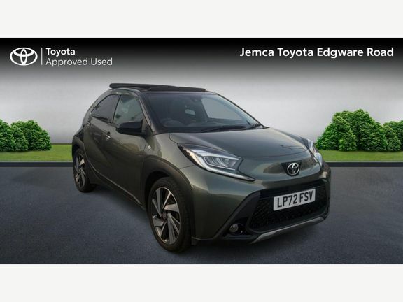 Toyota Aygo X Exclusive M Canvas Roof, Jbl Green