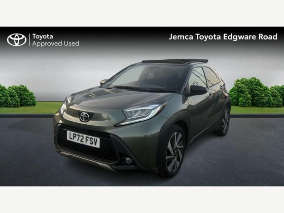 Toyota Aygo X Exclusive M Canvas Roof, Jbl LP72FSV Green #3