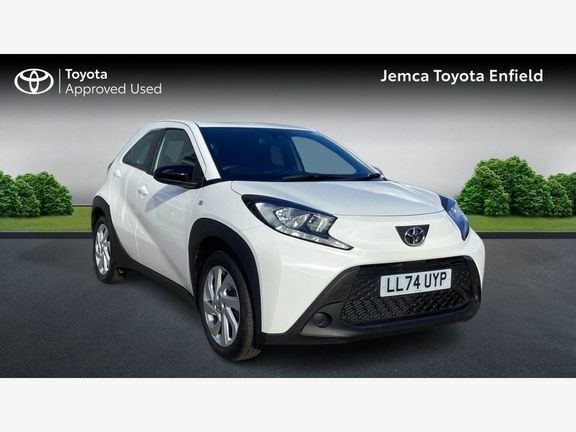 Toyota Aygo X Pure Automatic White